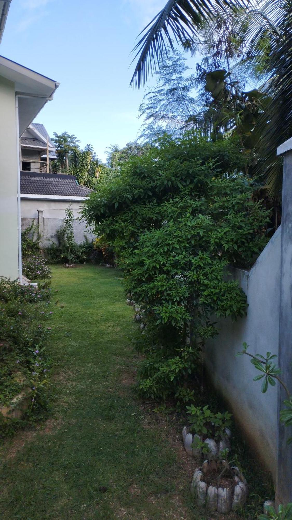 Dovass Self Catering Apartments Takamaka Екстериор снимка