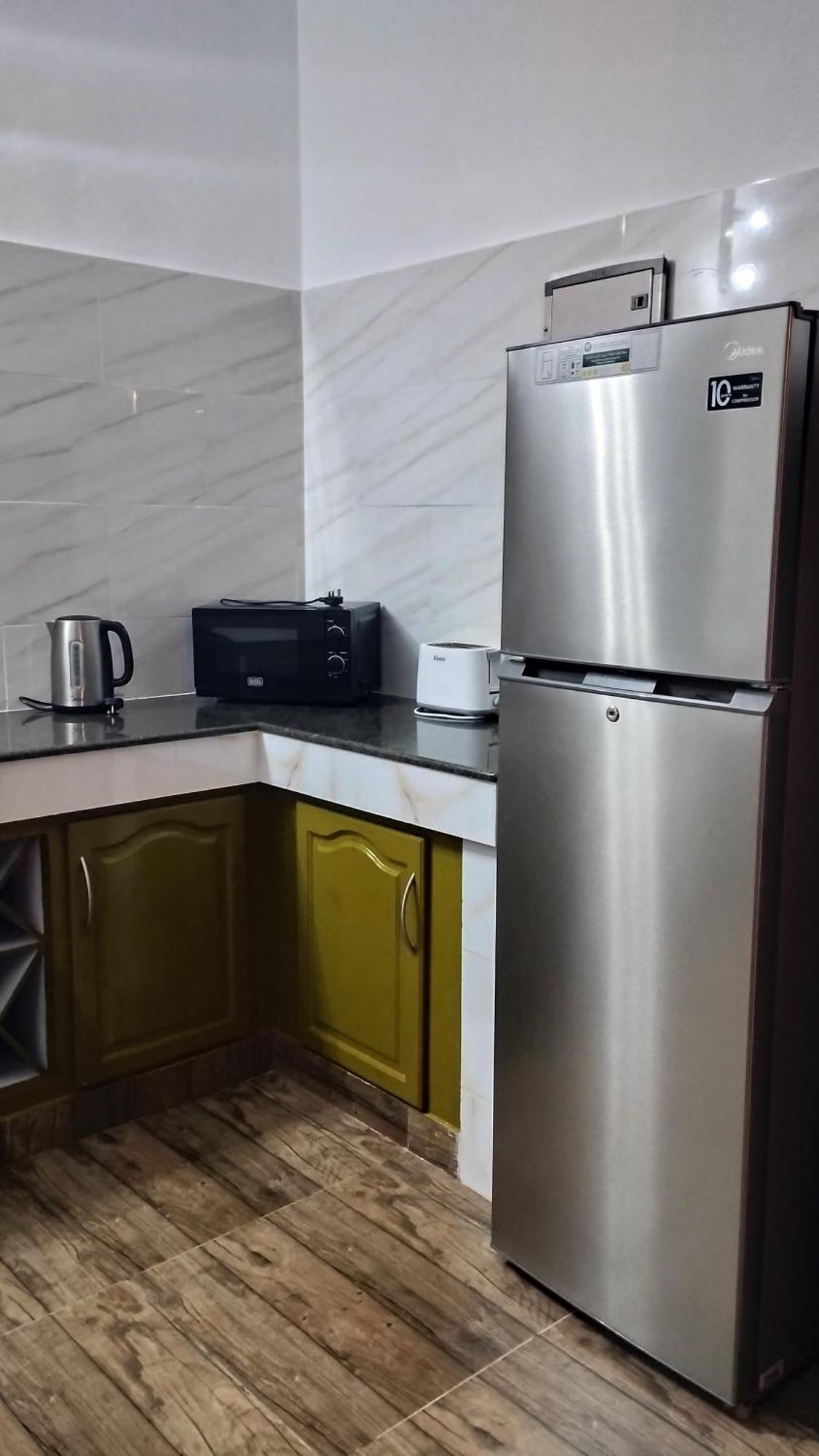 Dovass Self Catering Apartments Takamaka Стая снимка