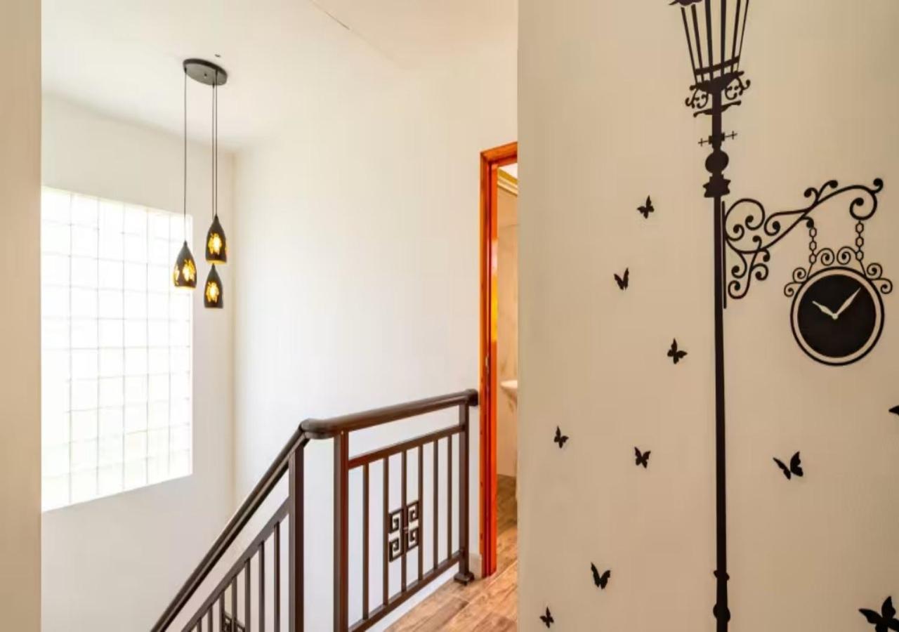 Dovass Self Catering Apartments Takamaka Екстериор снимка