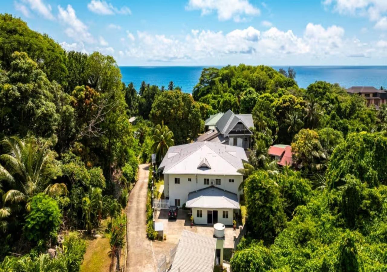 Dovass Self Catering Apartments Takamaka Екстериор снимка